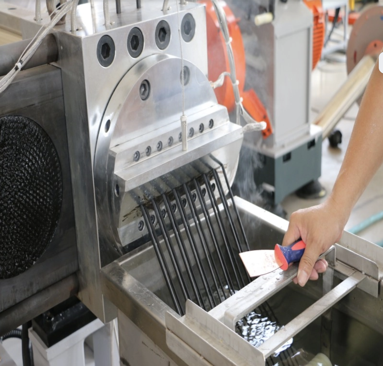 Машина для переработки пластика